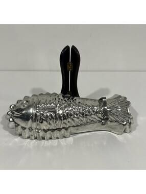Vintage Metal Straight Fish Jello Mold Wall Hanger Kitchen Baking Mold